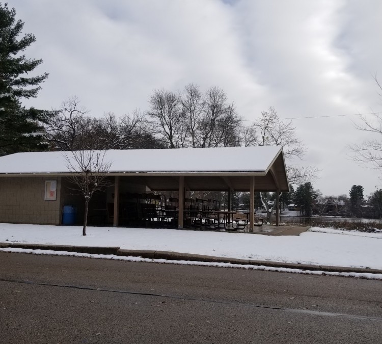 South Park Lower Shelter (Waupaca,&nbspWI)